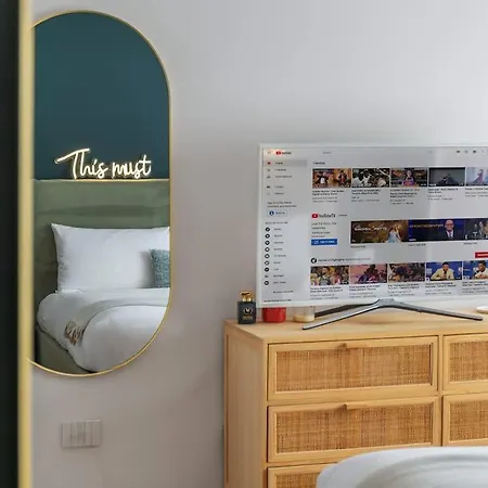 Jungle Hideaway - 2 Min To Metro For Duomo * Milan